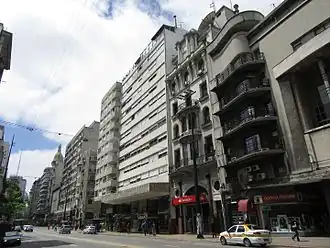 18 de Julio Ave. between Cuareim St. & Yí St.