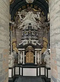 Rear of the main altar in the ambulatory