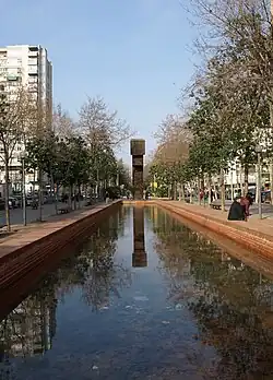 View of El llarg viatge by Francesc Torres i Monsó [ca], along the Rambla de Prim [ca]