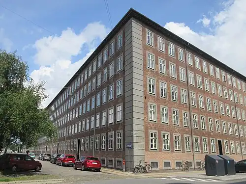 The slightly acute-angled corner of Aagade and Hornbækgade.