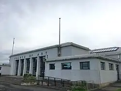 1121 Paisley Road West, Palace Of Art