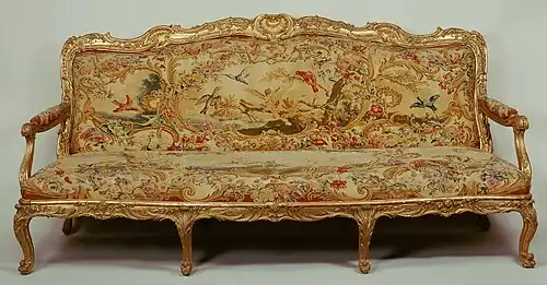 Settee (sofa) (ca 1754 –56), carved and gilded beech; wool and silk tapestry, 111.8 x 235 x 81.3 cm., Metropolitan Museum of Art
