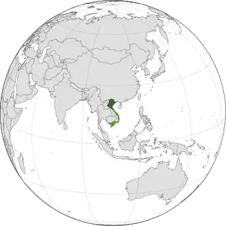 Map of Đại Việt during the Trịnh–Nguyễn Civil War (17th–18th century) under the reign of Emperor Lê Hiển Tông. Dark green: Territory of the Later Lê dynasty under the control of the Trịnh lords, while the Nguyễn lords controlled the light green area.