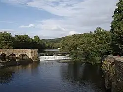Belper river weirs, retaining walls and sluices to Belper river veirs