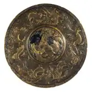 Dish decorated with a scene from the Nō play 'Momijigari' ('Maple Viewing') by Komai