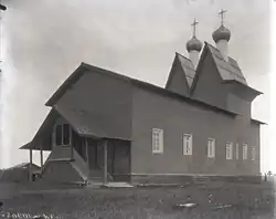 Vvedenskaya church with two parallel roofs over the naos with politzas. Osinovo (Arkhangelsk region).