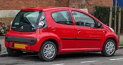 Rear view (pre-facelift)