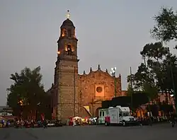 The seat of the Archdiocese of Tlalnepantla is Catedral de Corpus Christi.