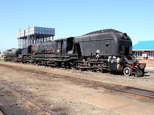 Water tender on Class GMAM no. 4122, 2009