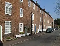 3–16 Brick Row