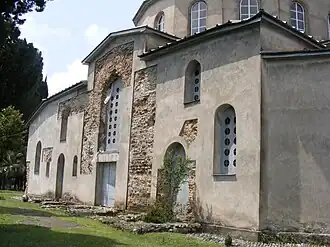 Close-up of the exterior wall.