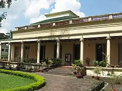 Dupleix Palace (Institute de Chandan Nagar)