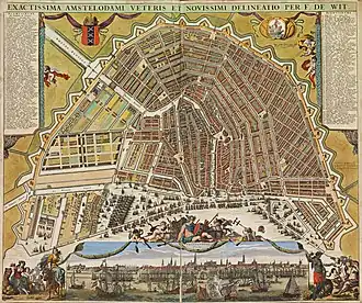 Singelgracht on an upside-down map of c. 1700 (curvy canal along the ramparts)