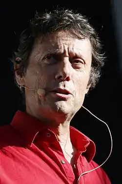 Antoine de Maximy at a forum in 2013