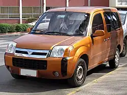 Pre-facelift Foton Midi C1.6 Van in Chile