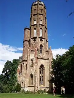 Hadlow Tower, Hadlow Castle