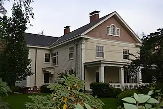 Photograph of a house.