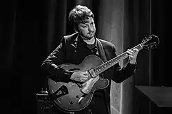 Lage Lund performing in 2020