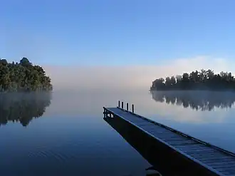 Lake Mapourika