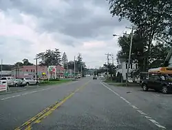 New York State Route 7 approaching U.S. Route 20 in Duanesburg