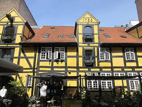 The rear wing in the second courtyard