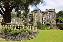 Plas Brondanw