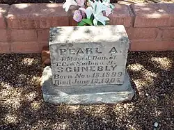 Grave-site of Pearl Azalea Schnebly (1899–1905)