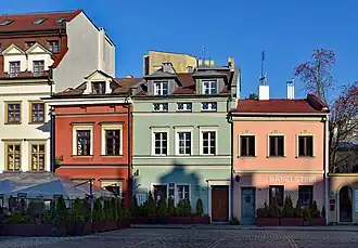 Helena Rubinstein's birth house (green)