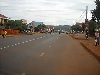 View of the road in Ea Drăng township