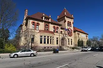 Westerly Library as seen from Broad street in 2017