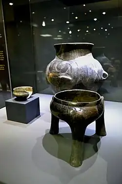 Vinca culture ceramics