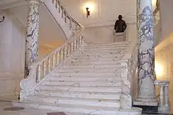 Second floor landing of the Capitol