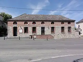 The town hall in Houdain-lez-Bavay
