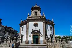 Fachada da Igreja do Bom Jesus da Cruz, Barcelos