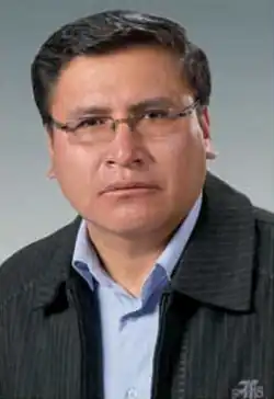 Headshot of Roberto Rojas