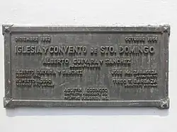 Commemorative marker, naming the principal builders of the shrine