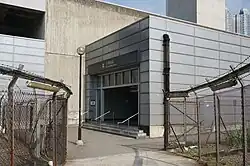 Exit B in October 2012, this exit is closed in 2019