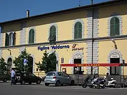 View of the station from Piazza della Repubblica