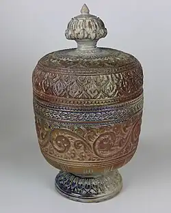 A water jar, used as a container for water or food, Angkorian era